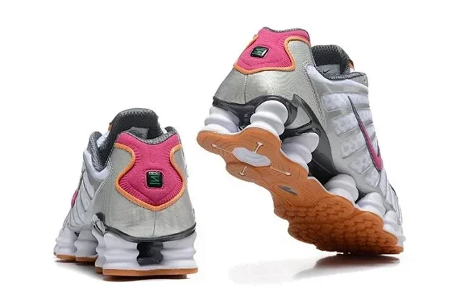Nike Sneakers Shox TL product detail image 2