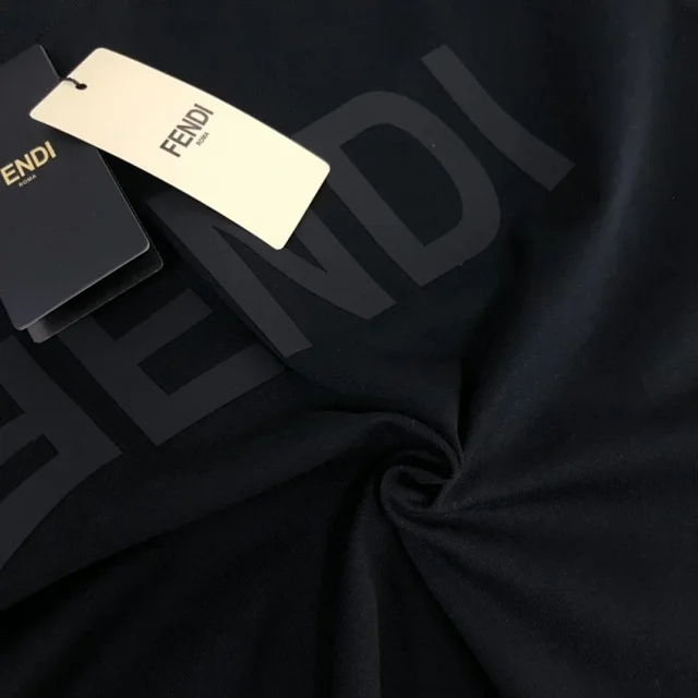 Evisu T-Shirts Graphic Crew-Neck T-Shirt product detail image 5