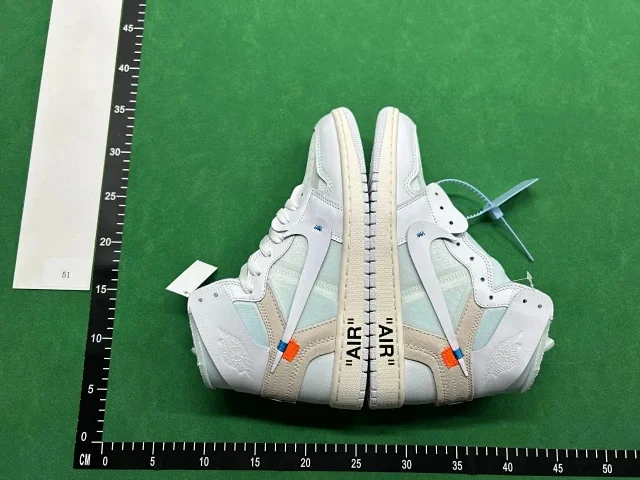 Nike Sneakers Air Jordan 1 High-Top product detail image 5