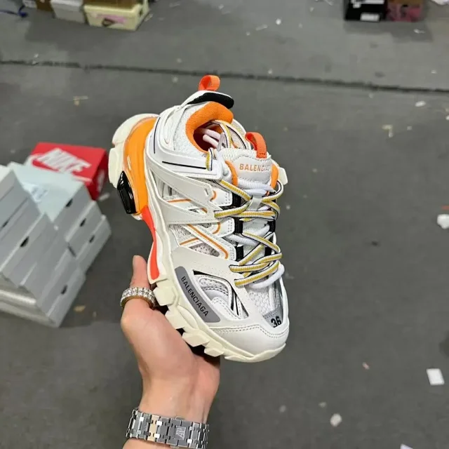 Balenciaga Sneakers Track product detail image 3