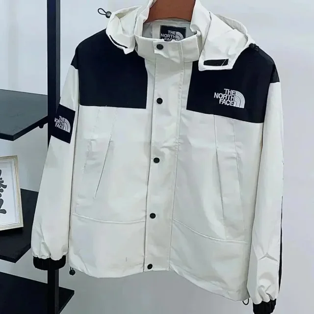 The North Face Jackets 1990 Mountain Jacket product detail image 3