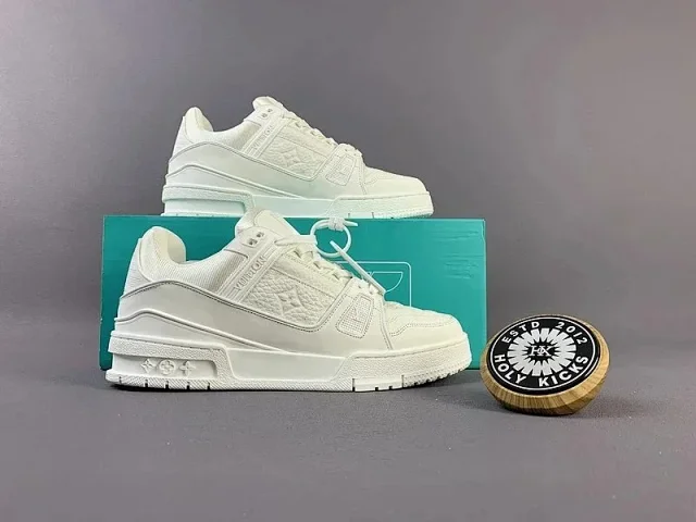 Louis Vuitton Sneakers LV Trainer product detail image 2
