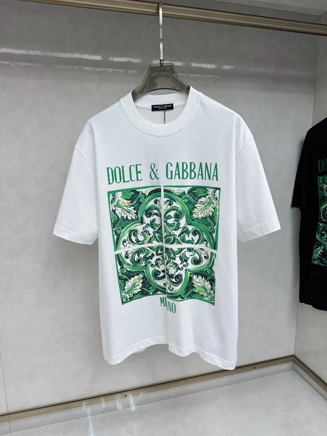 Dolce & Gabbana T-Shirts Short-Sleeve Logo Graphic T-Shirt product detail image 9