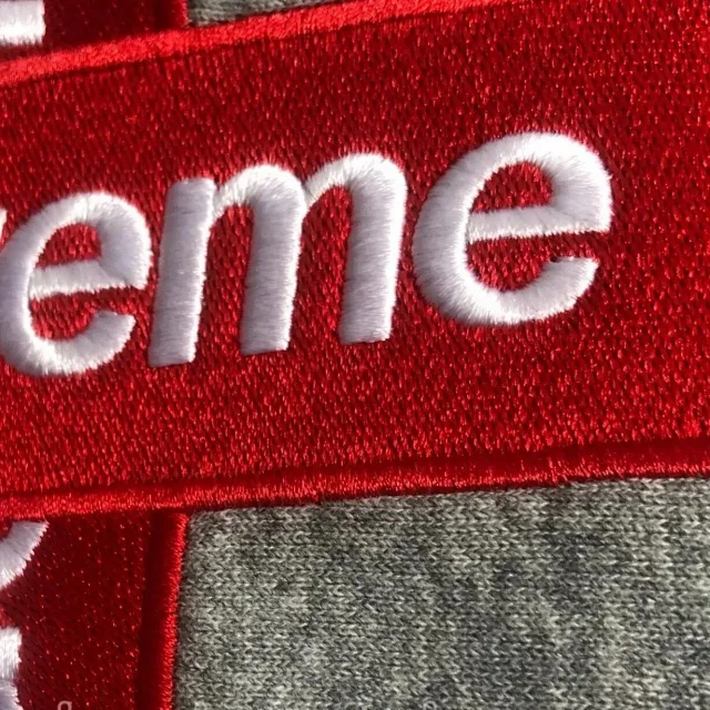 Supreme Hoodies & Sweatshirts Graphic Logo Hooded Sweatshirt product detail image 4