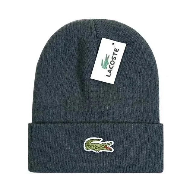Lacoste Hats Ribbed knit cuff beanie with crocodile patch product detail image 10