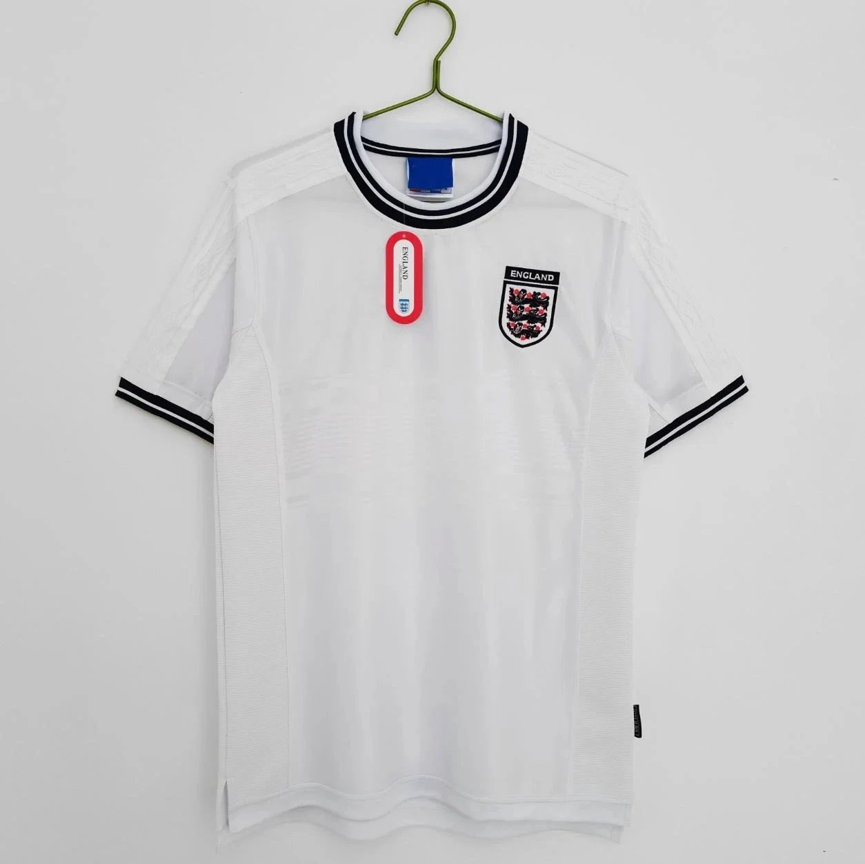 Unbranded Football Jerseys Retro National Team Short-Sleeve — England’s home kit for the 1999/00 season