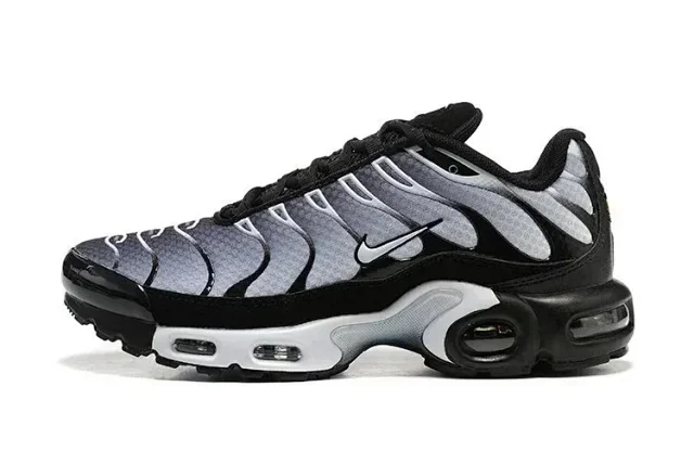 Nike Sneakers Air Max Plus product detail image 12