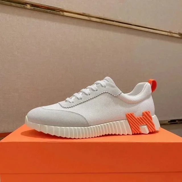 Unbranded Sneakers Low-top lace-up with ribbed sole and heel accent product detail image 7