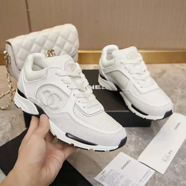 Chanel Sneakers Chunky lace-up with interlocking CC logo product detail image 4