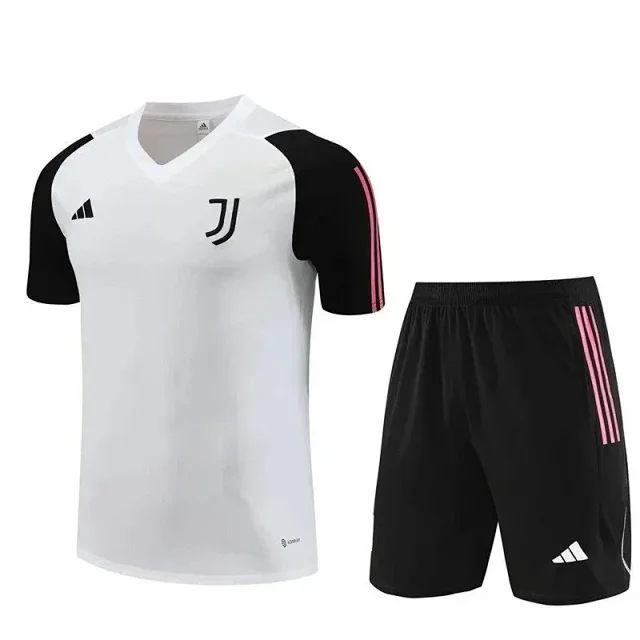 Adidas Football Jerseys Juventus jersey and shorts set product detail image 3