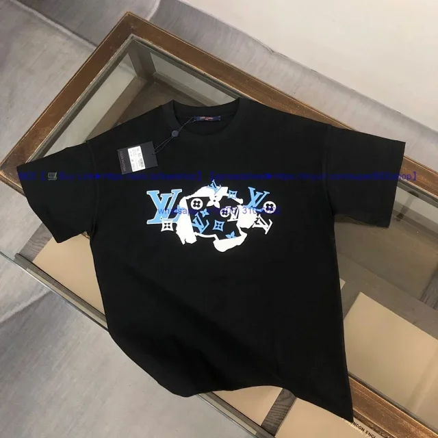 Louis Vuitton T-Shirts Short-Sleeve Crew-Neck Graphic product detail image 39