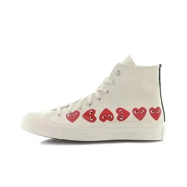 Comme des Garçons PLAY Sneakers Canvas lace-up with heart-and-eyes graphic product detail image 7