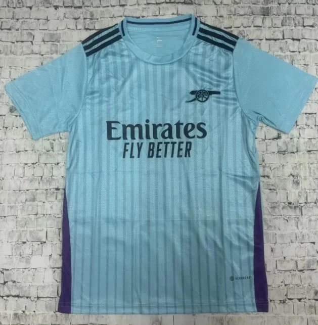 24-25阿森纳浅蓝色训练服