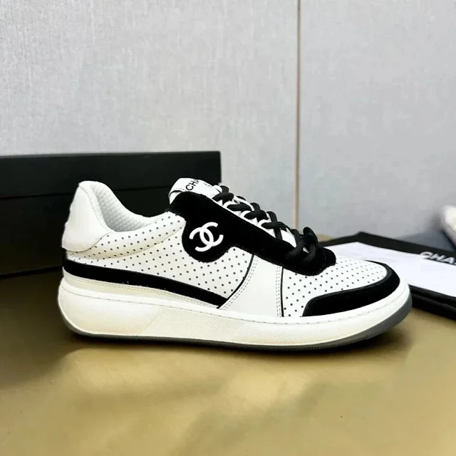 Fendi Sneakers Mesh Panel product detail image 2