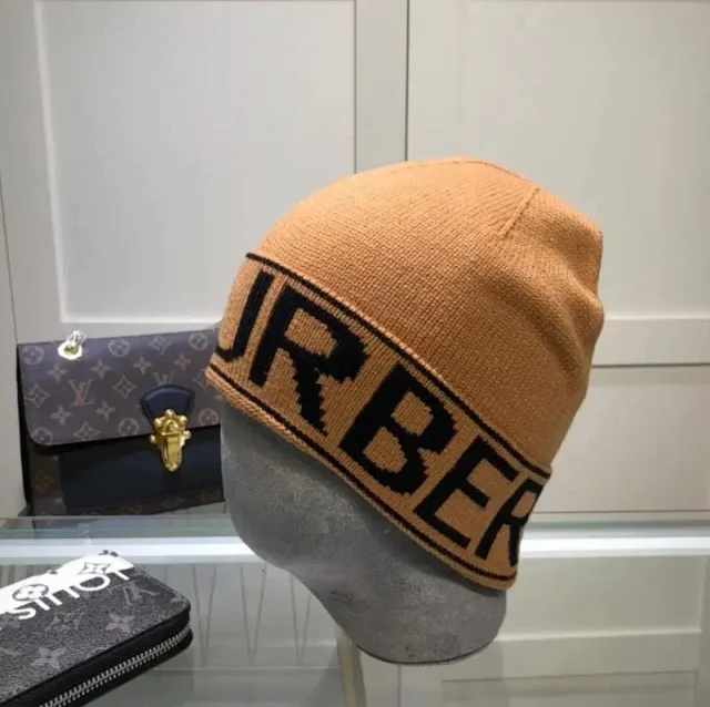 Burberry Hats Logo Knit Beanie product detail image 5