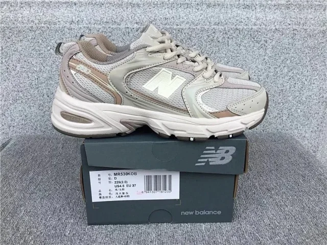 New Balance Sneakers 550 product detail image 9
