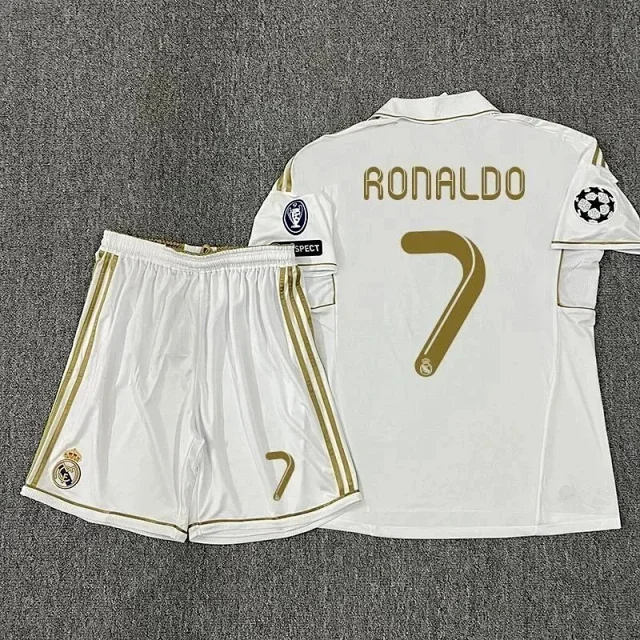Reebok Football Jerseys Vintage jersey and shorts set with player name number print product detail image 6
