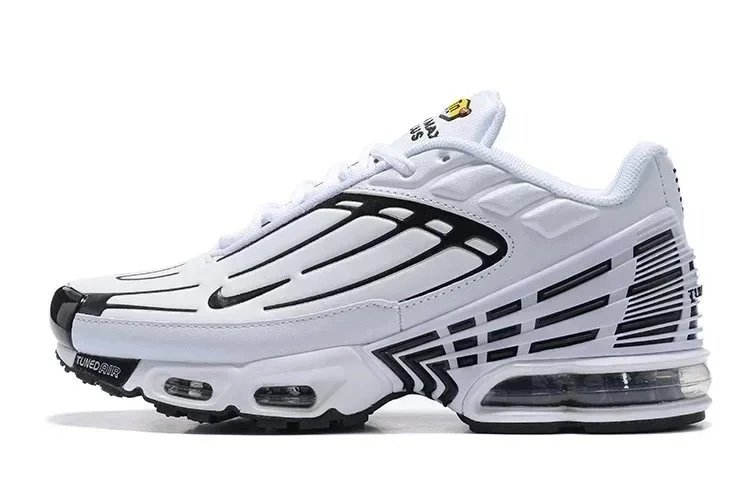 Nike Sneakers Air Max Plus 3 — 27