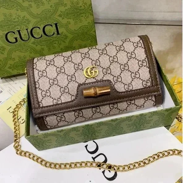 Gucci Crossbody Bags Chain-strap flap with GG monogram or quilted double-G hardware product detail image 8