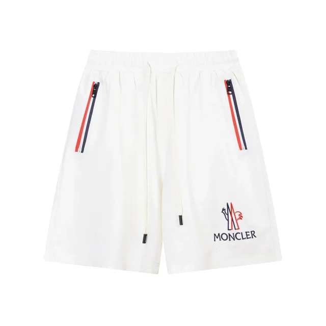 Moncler Shorts Drawstring Logo product detail image 6
