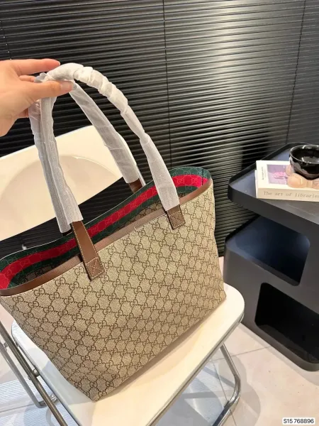 Gucci Bamboo Top Handle Bag Beige GG Supreme Handbag - 6