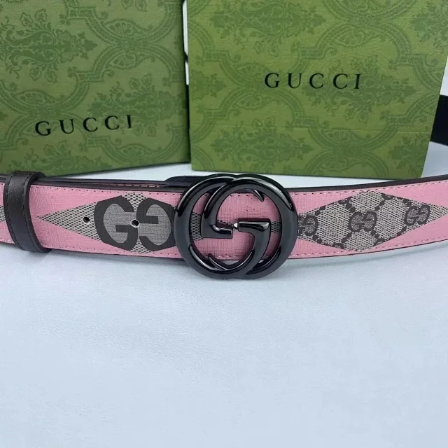 Burberry Belts Check Pattern Belt with B Monogram Buckle product detail image 8
