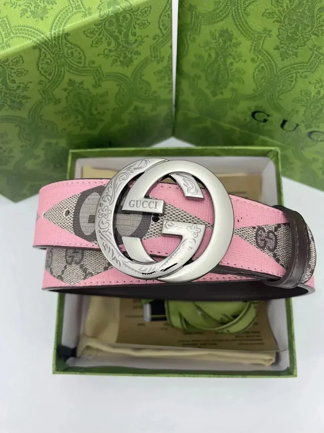 Burberry Belts Check Pattern Belt with B Monogram Buckle product detail image 15