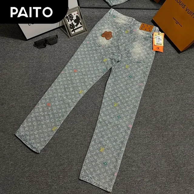 Louis Vuitton Jeans Monogram straight-leg product detail image 12
