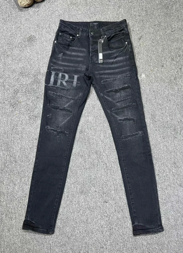 AMIRI Multiple jeans styles shown product detail image 8