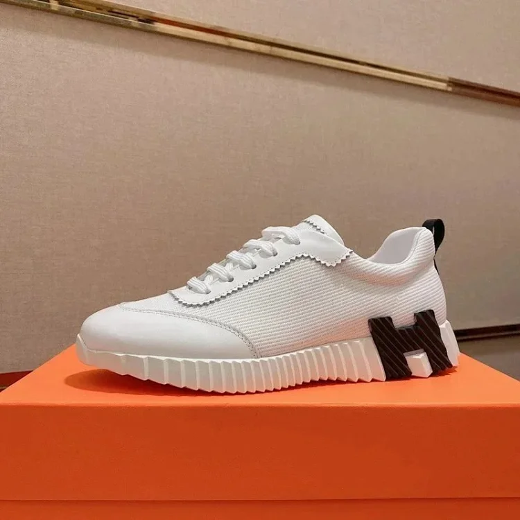 Hermès Sneakers