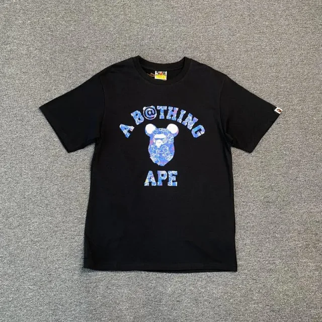 BAPE T-Shirts Short-Sleeve Graphic Logo T-Shirt product detail image 2