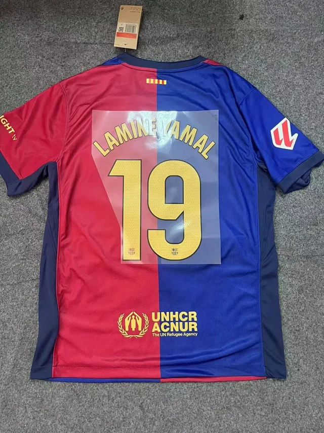 FC Barcelona Football Jerseys 2024–25 Home/Away Player-Name Jersey product detail image 7