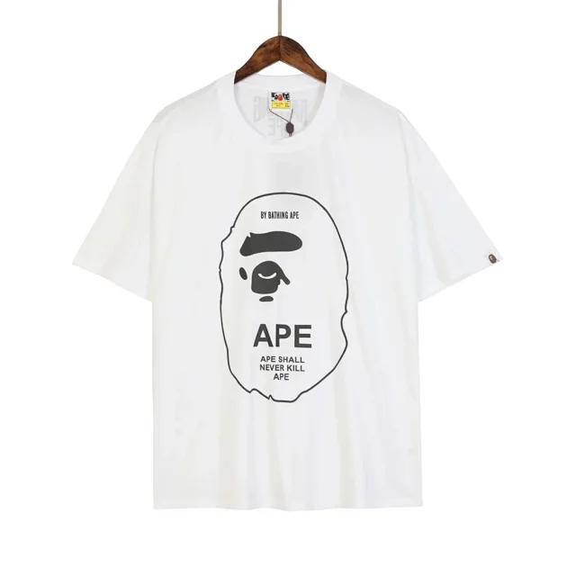 BAPE T-Shirts Short-Sleeve Graphic Logo T-Shirt product detail image 8