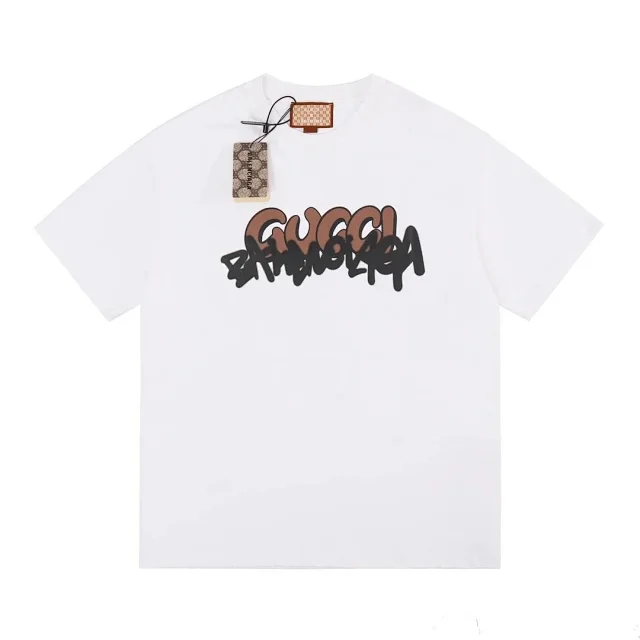 Gucci T-Shirts Short-Sleeve Logo Graphic T-Shirt product detail image 8