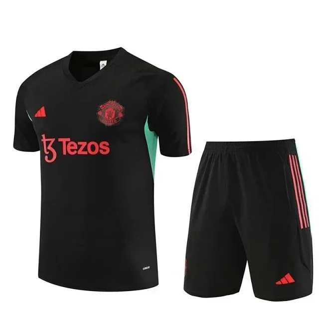 Adidas Football Jerseys Juventus jersey and shorts set product detail image 9