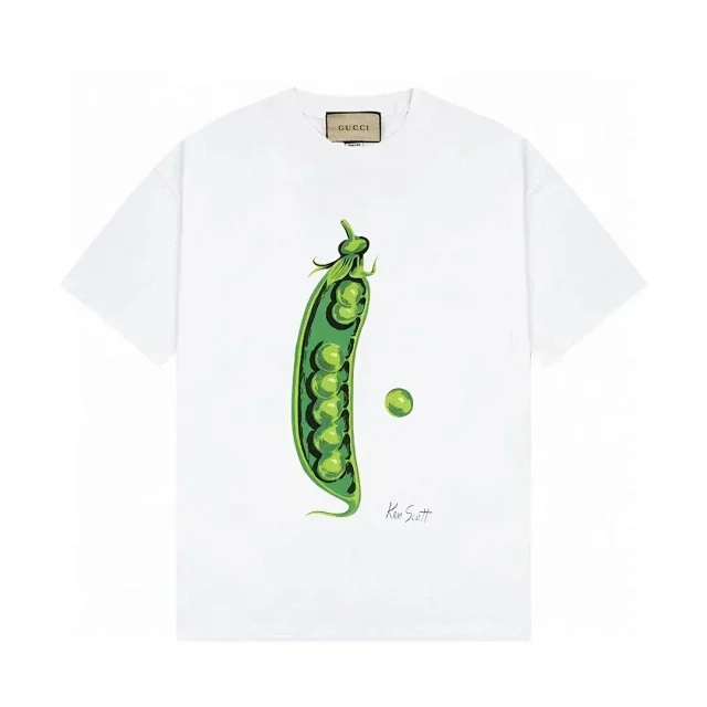 Gucci T-Shirts Logo Graphic product detail image 7