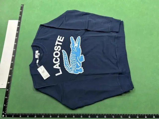 Lacoste Hoodies & Sweatshirts Zip-Up Hooded Sweatshirt with Crocodile Logo product detail image 3