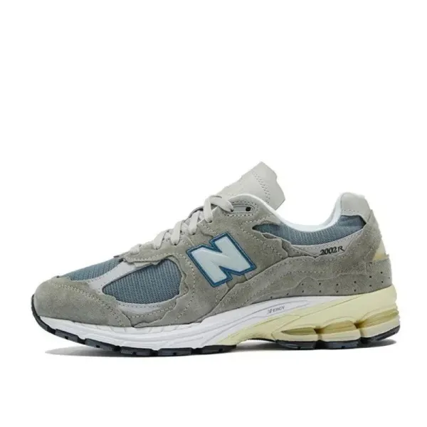 New Balance 2002R Gray Sneakers - 5