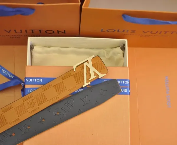 Louis Vuitton LV Initiales Belt Black Leather with Gold-Tone Buckle - 8