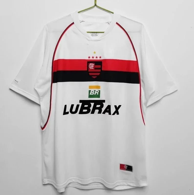 带号码，2002赛季弗拉门戈客场