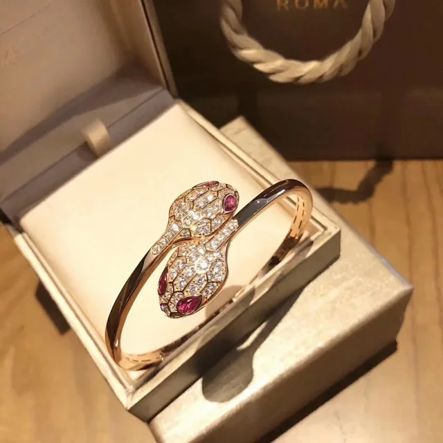 Unbranded Jewelry Assorted Rings, Necklaces and Bracelets product detail image 6