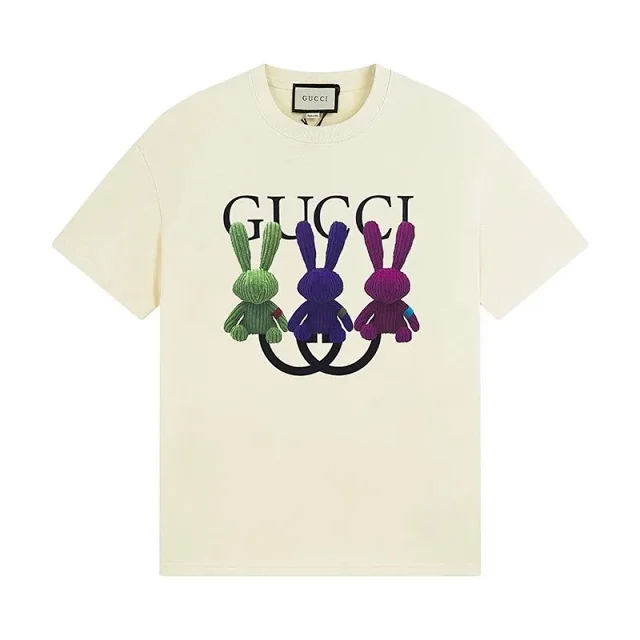 Gucci T-Shirts Short-Sleeve Logo Graphic T-Shirt product detail image 1