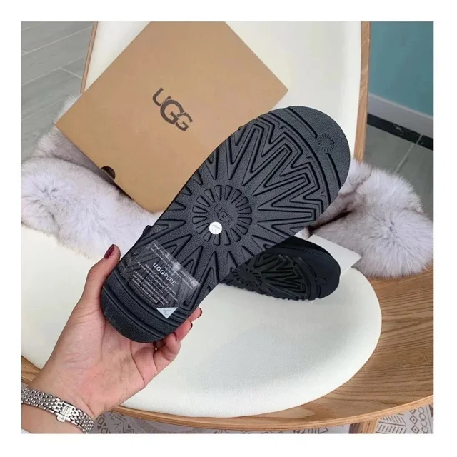 UGG Boots Shearling-Lined Ankle product detail image 9