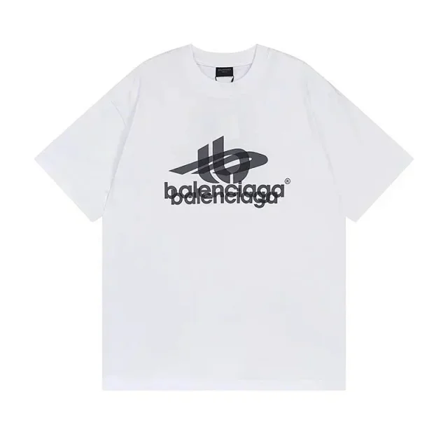 Balenciaga T-Shirts Oversized short-sleeve T-shirt with distressed logo print product detail image 8