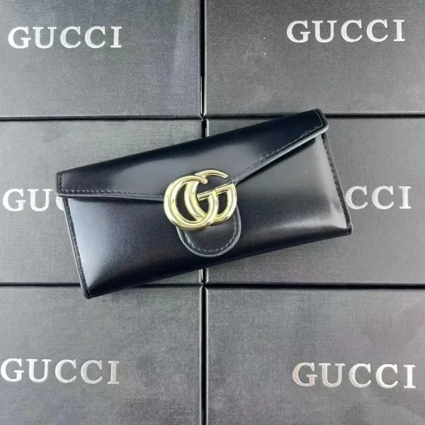 Gucci GG Marmont Envelope Clutch Black Long Wallet - 1