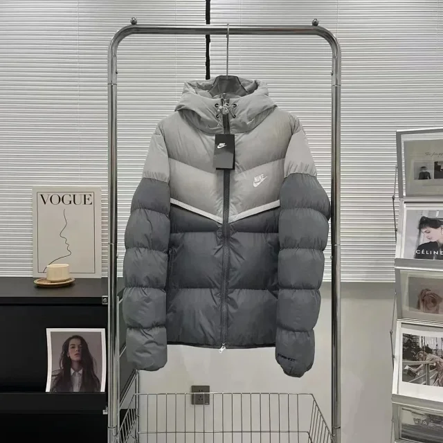 Nike Down Jackets Hooded color-block puffer jacket product detail image 2
