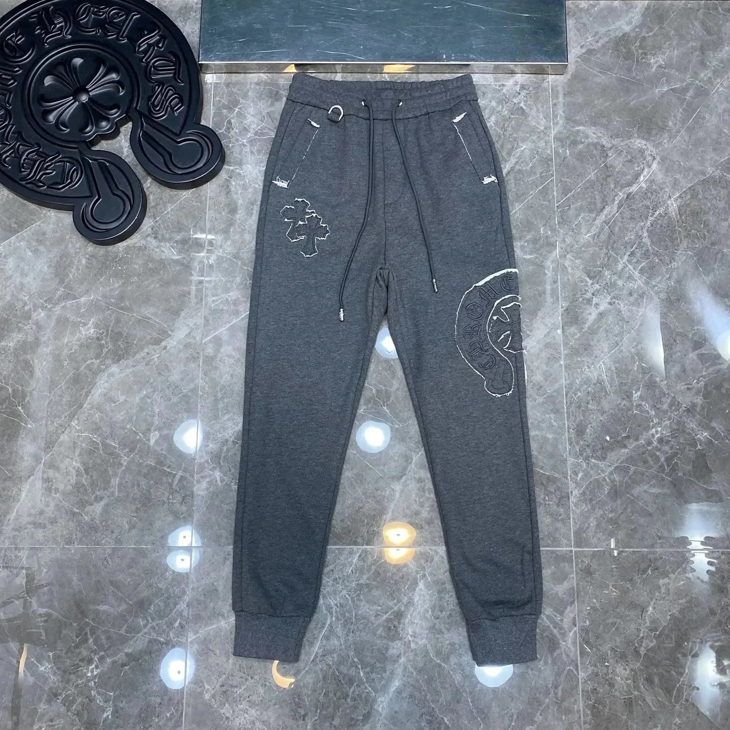 Chrome Hearts Jeans Loose-Fit Cross Patch — 19