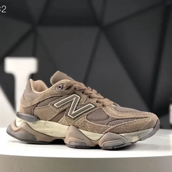 New Balance 9060 Gray Chunky Sneakers - 10