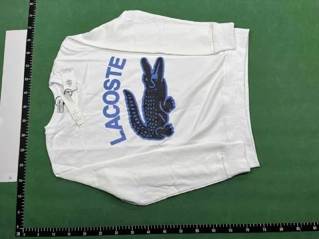 Lacoste Hoodies & Sweatshirts Zip-Up Hooded Sweatshirt with Crocodile Logo product detail image 2