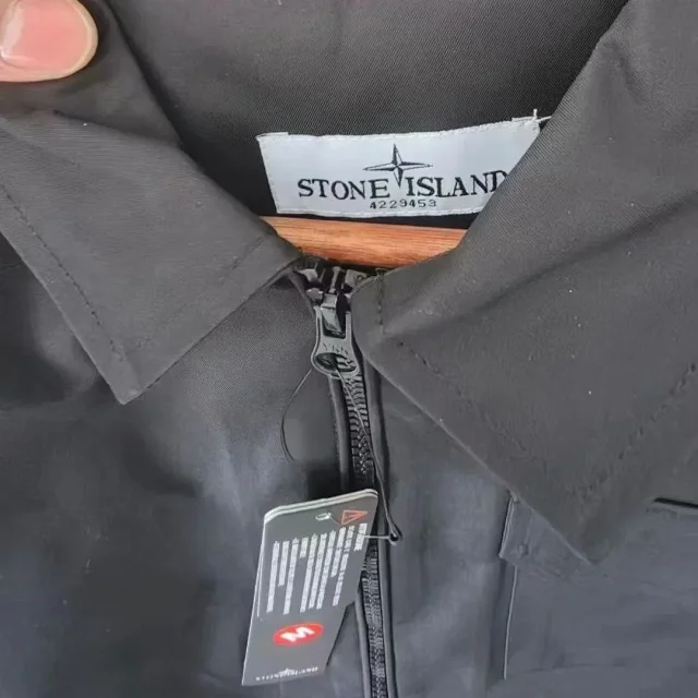 Stone Island Jackets Zip-front overshirt jacket with sleeve compass badge and flap chest pocket product detail image 9